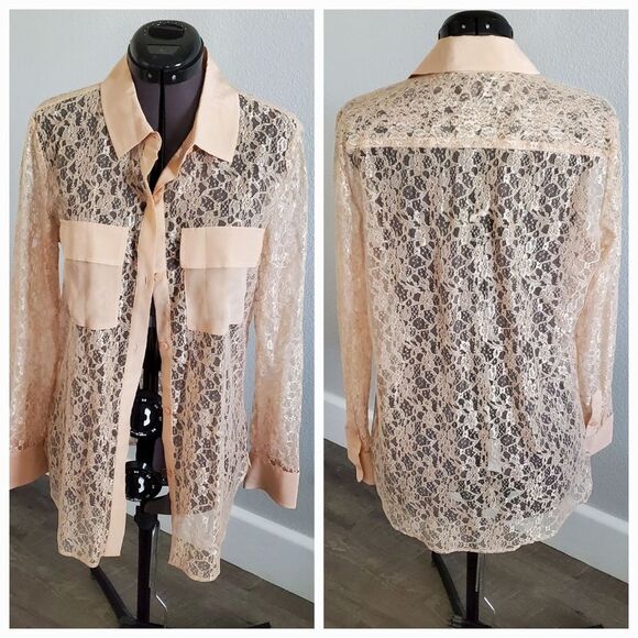 NWT Victoria's Secret Women's Button-down Shirt Medium Peach Lace Top - Picture 2 of 11